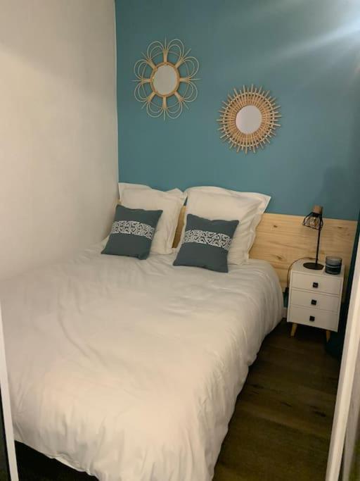 Chaleureux Appartement Face Au Port Sta Lucia, Tout A Pieds, Wifi Saint-Raphaël Buitenkant foto