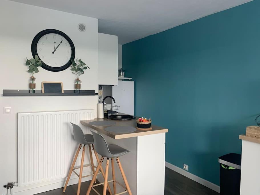 Chaleureux Appartement Face Au Port Sta Lucia, Tout A Pieds, Wifi Saint-Raphaël Buitenkant foto