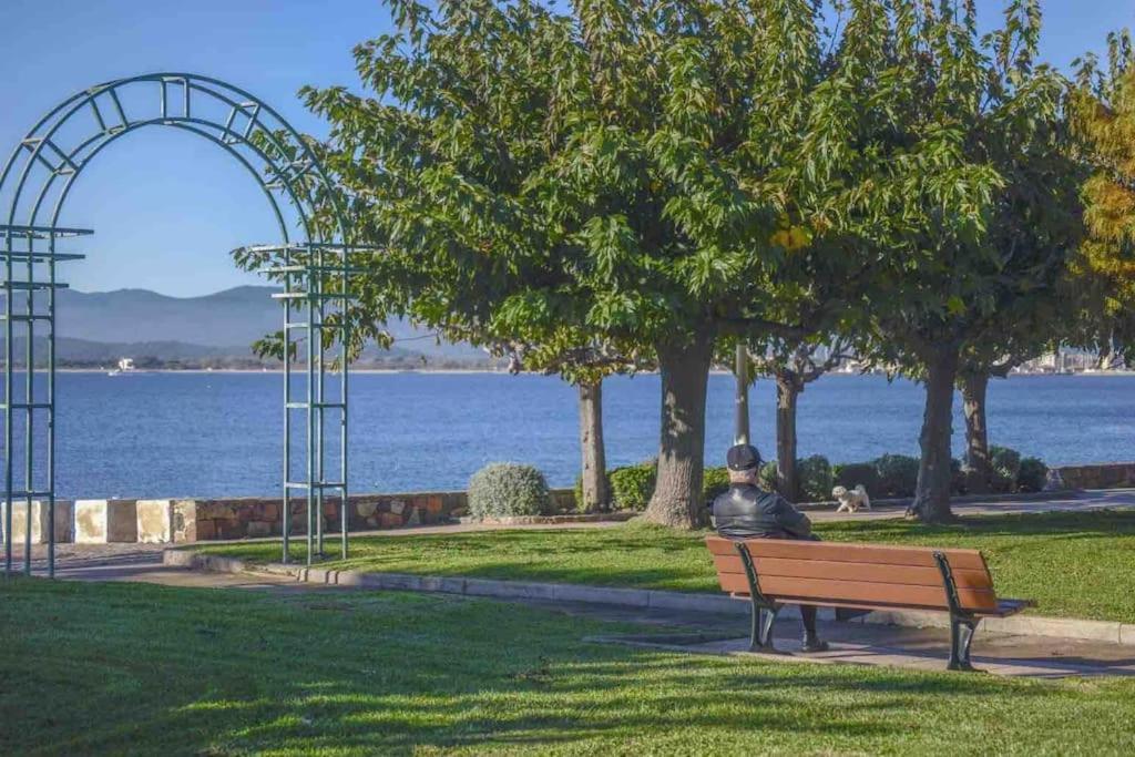 Chaleureux Appartement Face Au Port Sta Lucia, Tout A Pieds, Wifi Saint-Raphaël Buitenkant foto